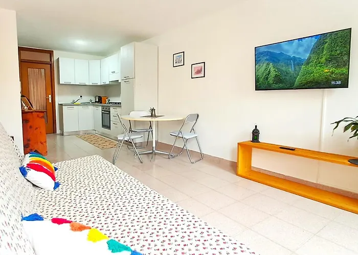 Centralissimo & Strategico -duomo Castello Stazione Muse- Διαμέρισμα *