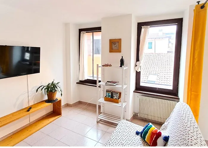 Centralissimo & Strategico -duomo Castello Stazione Muse- *