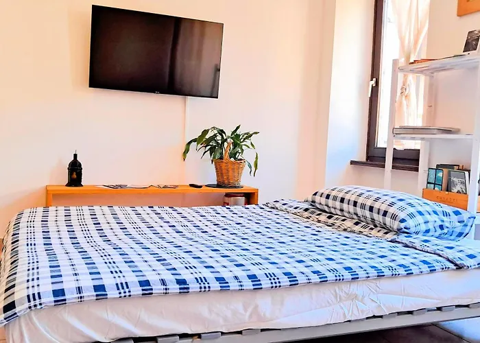 Centralissimo & Strategico -duomo Castello Stazione Muse- Διαμέρισμα *